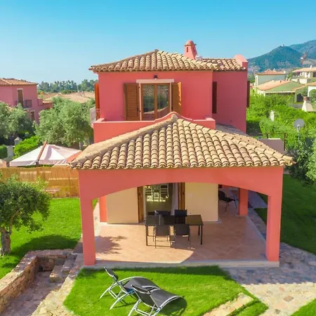 Maria Favolosa Piscina Di Nuova Costruzione Ferienhaus